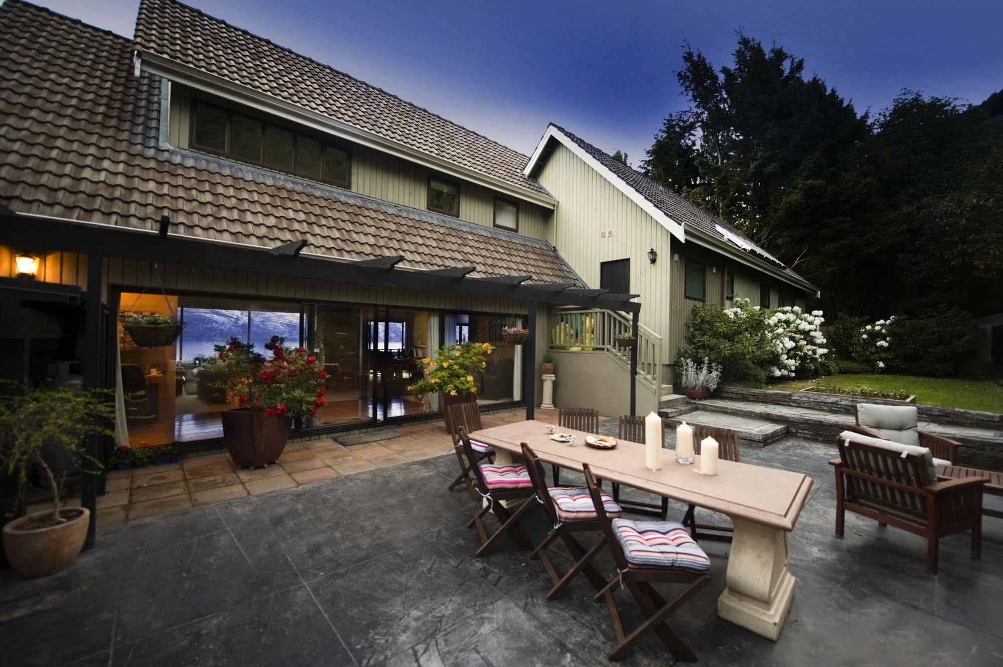 Hidden Lodge ควีนส์ทาวน์ ภายนอก รูปภาพ