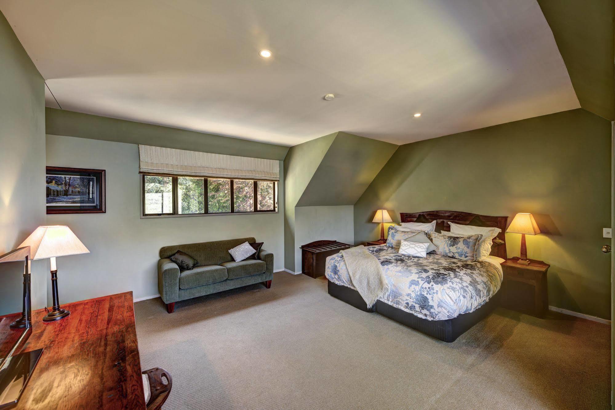 Hidden Lodge ควีนส์ทาวน์ ภายนอก รูปภาพ